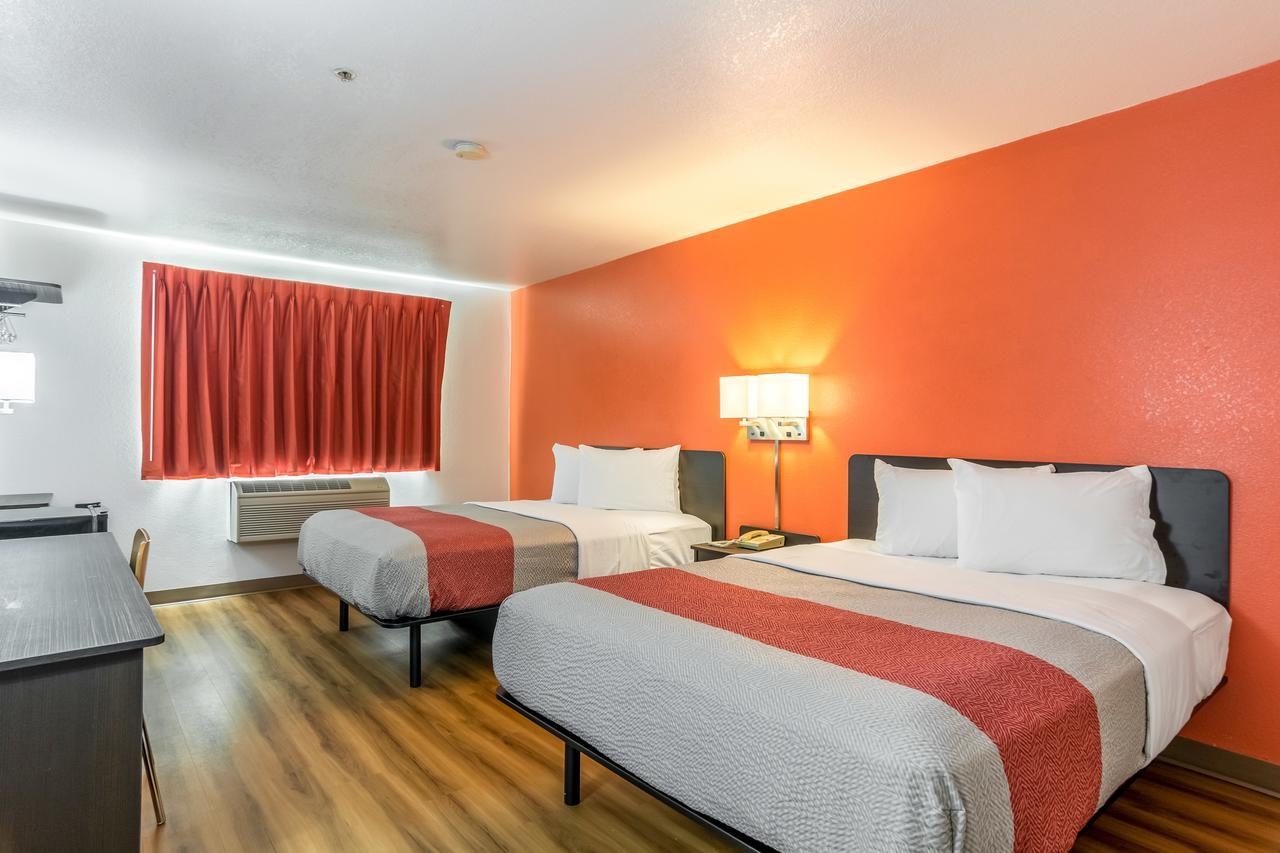 Motel 6-Barkeyville, Pa Bagian luar foto